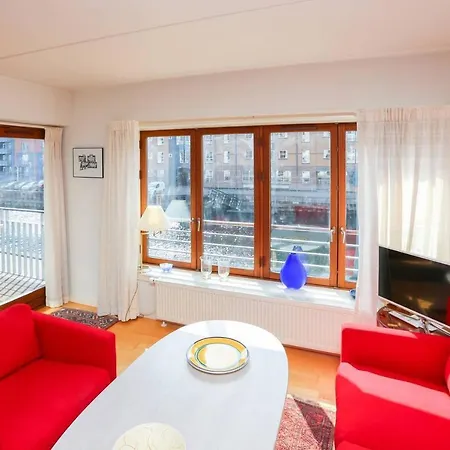 Bright, Spacious And Trendy In Cph *