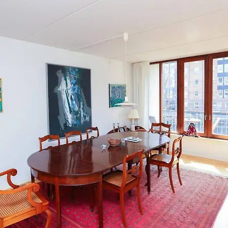Bright, Spacious And Trendy In Cph Copenhagen