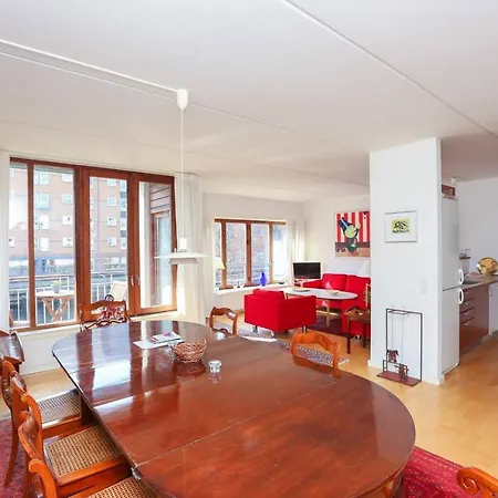 Bright, Spacious And Trendy In Cph Apartment Copenhagen