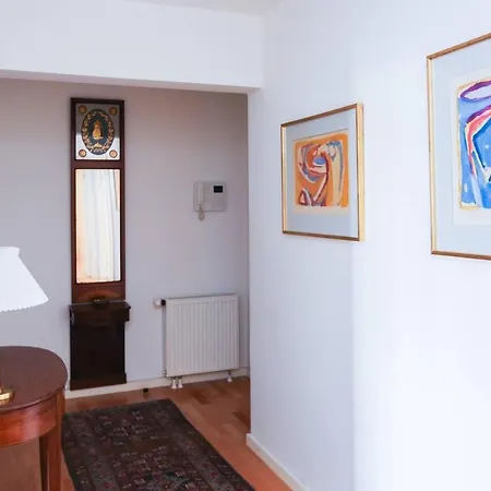 Apartment Bright, Spacious And Trendy In Cph *